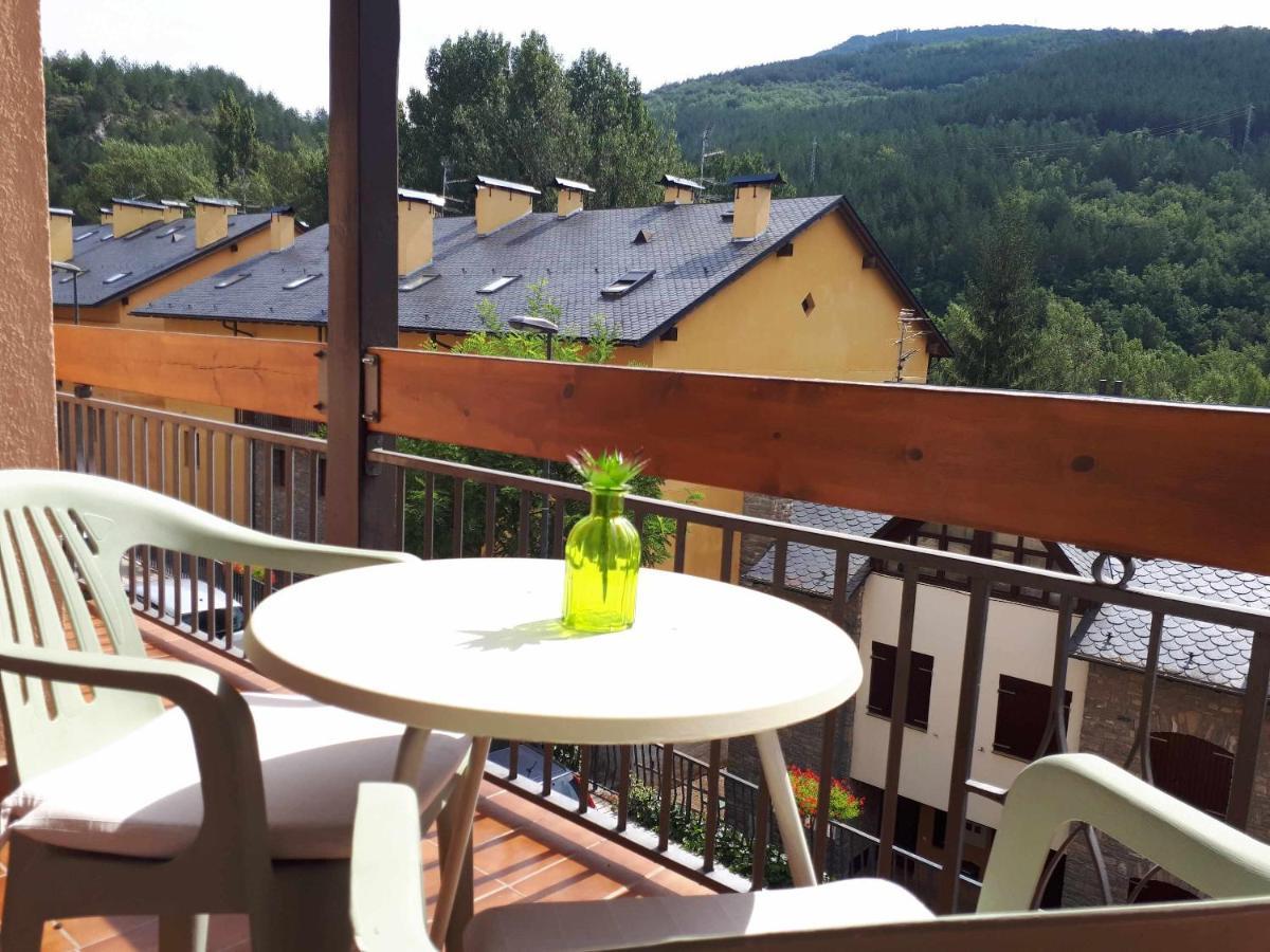 Apartamento Vall Fosca Senterada Exterior foto
